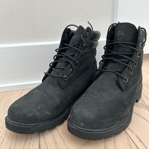 Timberland women’s Black Boots